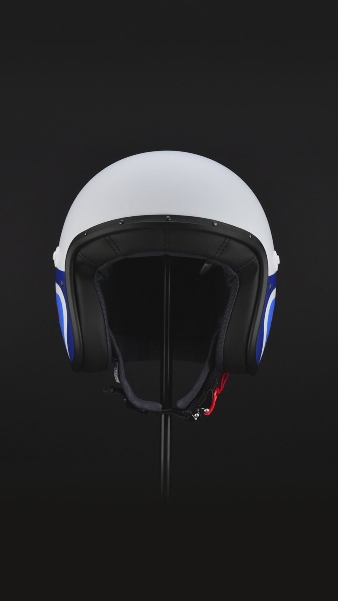 360 degree video of matte white open face freeride x caberg motorbike helmet with red and white chequered design